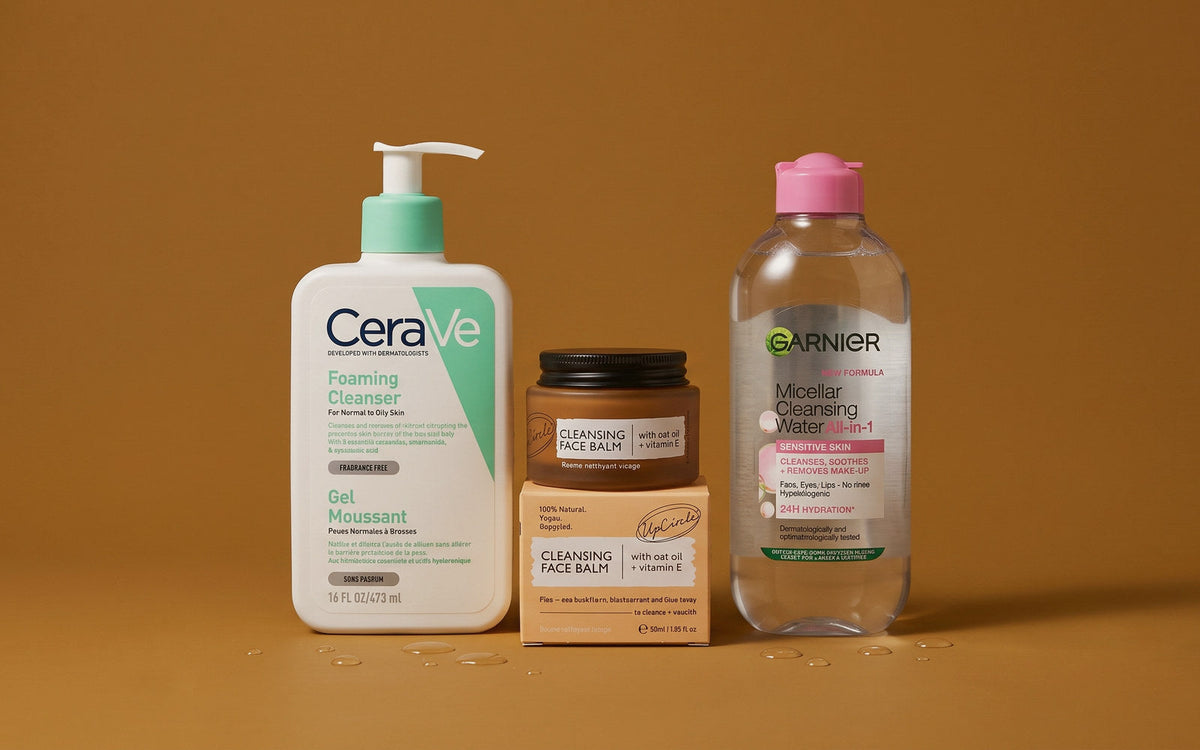 CeraVe Foaming Cleanser, Garnier Micellar Cleansing Water og UpCircle Cleansing Face Balm på mørk okker baggrund